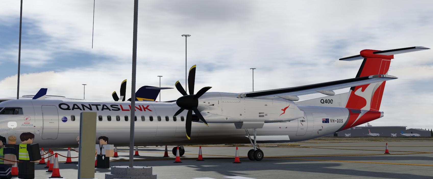 Discovery splash banner for Qantas Discord server